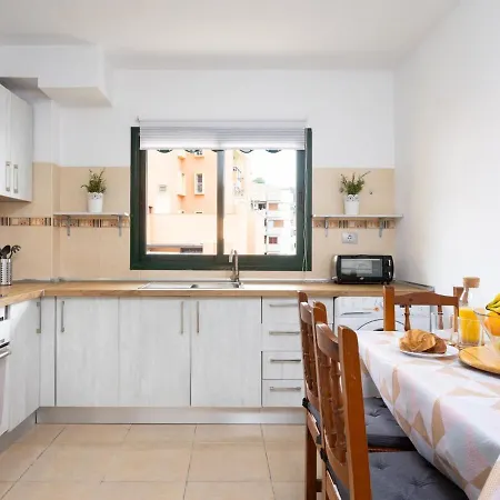 Apartamento Puerto De La Cruz, 3 Dormitorios, 6 Personas - Es-284-16 *