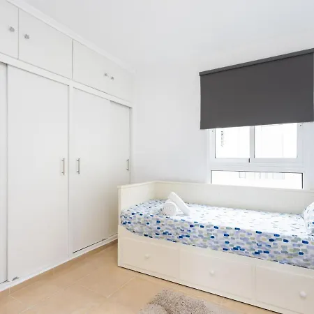 Apartment Apartamento Puerto De La Cruz, 3 Dormitorios, 6 Personas - Es-284-16 Puerto de la Cruz (Tenerife)